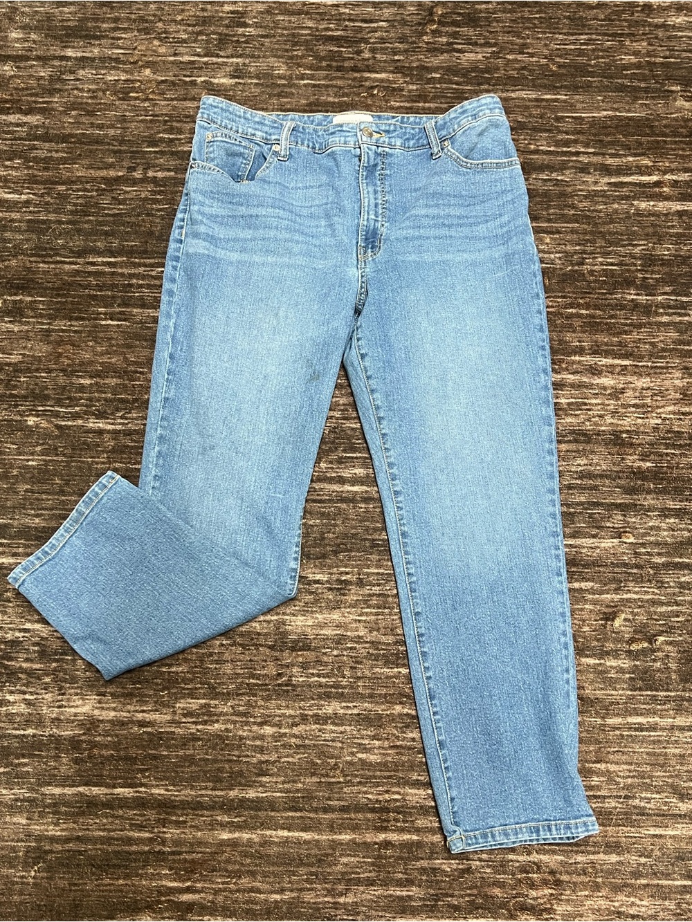 crown & ivy High Rise Vintage Straight Leg Jeans - 14